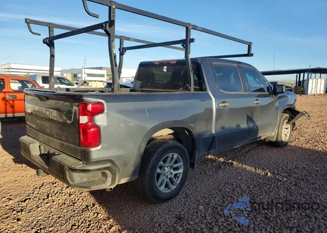 2021 Chevrolet Silverado C1500 z USA, uszkodzony, nr VIN 1GCPWAEF2MZ233895